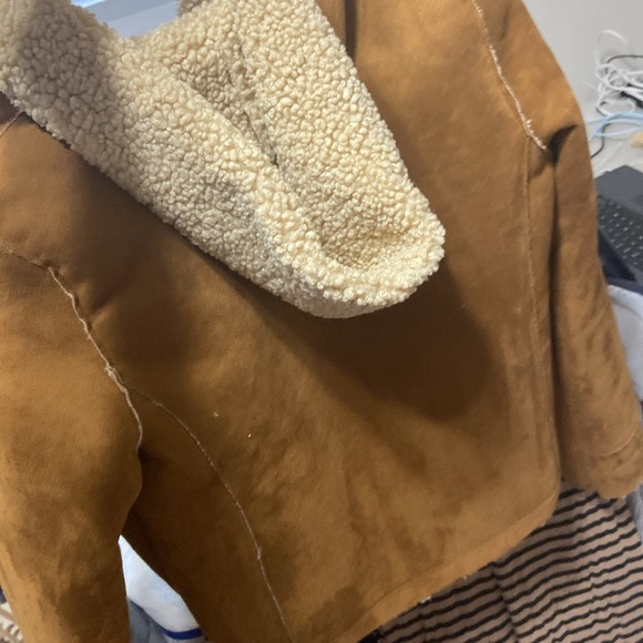 Fake fur coat - Picture 4 of 4